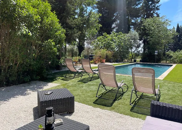 Superbe Annaix De Villa