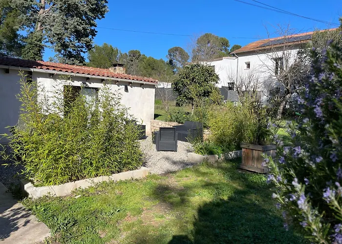 Superbe Annaix De Villa
